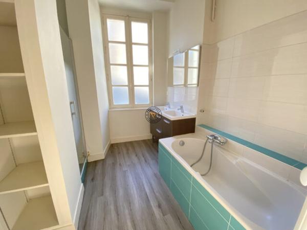CHARMANT T4 – PROCHE COURS CAMBRONNE