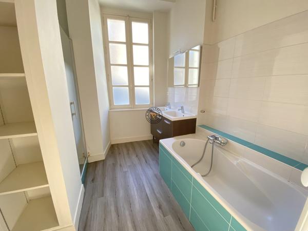 CHARMANT T4 – PROCHE COURS CAMBRONNE