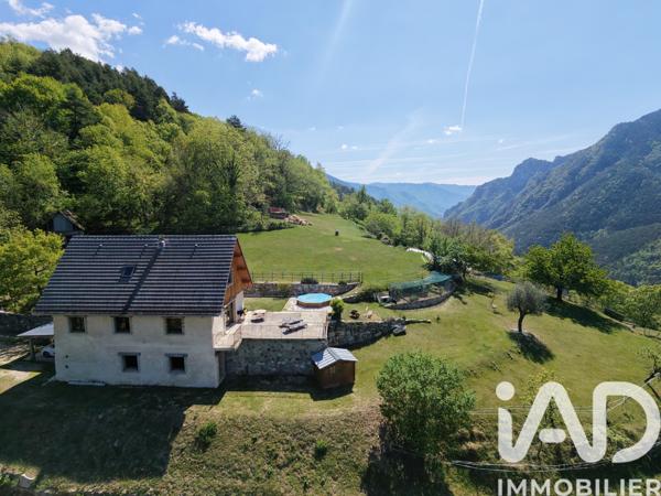 Maison à vendre 4 pièces 115 m² Saint-Martin-Vésubie
