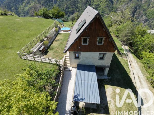 Maison à vendre 4 pièces 115 m² Saint-Martin-Vésubie