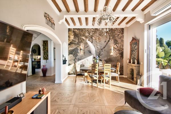Maison à vendre  6 pièces - 200,10 m2 CAGNES SUR MER - 06