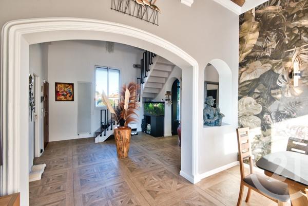 Maison à vendre  6 pièces - 200,10 m2 CAGNES SUR MER - 06
