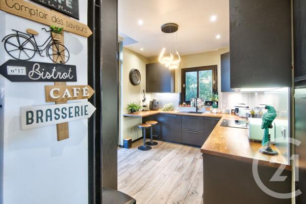 Maison à vendre  6 pièces - 200,10 m2 CAGNES SUR MER - 06