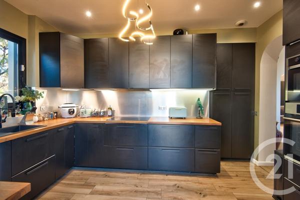 Maison à vendre  6 pièces - 200,10 m2 CAGNES SUR MER - 06