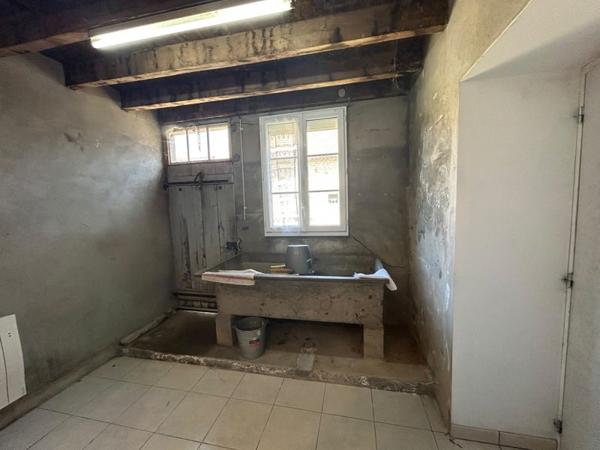 Maison à vendre 98 500 € Montchevrier 3 p 89 m² DPE G