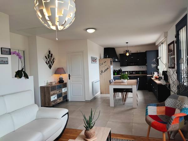 Maison  5 pièces 102 m2