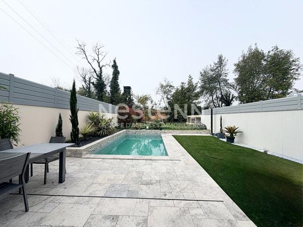PESSAC- CAMPONAC - Maison Contemporaine 6 pièce(s) 146 m2 - 4ch - Piscine - Jardin - Garage
