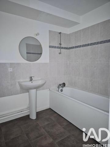 Appartement à vendre 3 pièces 59 m² Corbeil-Essonnes