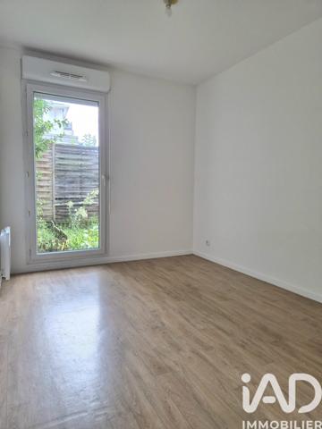Appartement à vendre 3 pièces 59 m² Corbeil-Essonnes
