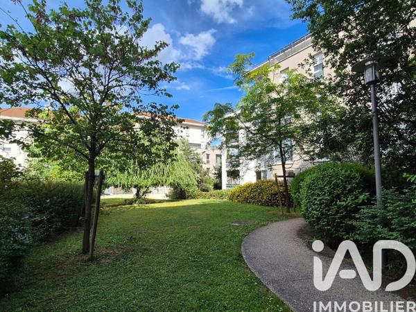 Appartement à vendre 3 pièces 59,39 m² Corbeil-Essonnes