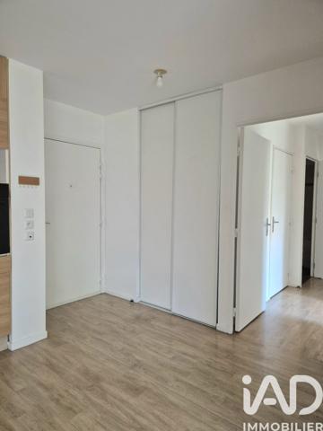 Appartement à vendre 3 pièces 59 m² Corbeil-Essonnes