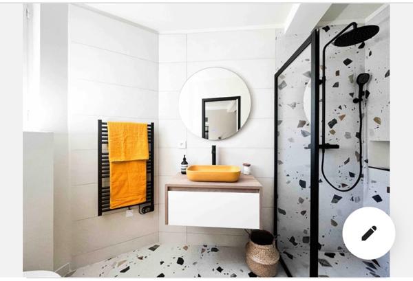 Appartement Olmeto  village 2 pièce(s) 32 m2  avec petit balcon