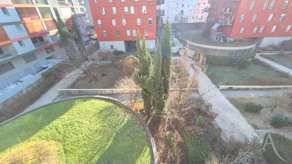 Appartement Grenoble 3 pièce(s) 68 m2