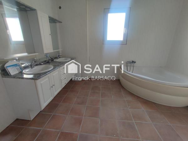 MAISON DE  CAMPAGNE  AU CALME AVEC 10 HECTARES