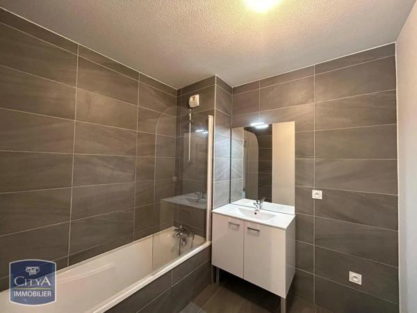 Appartement à louer 3 pièces 60m²
