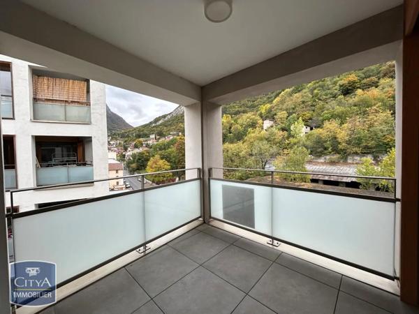 Appartement à louer 3 pièces 60m²