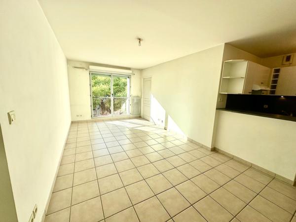 T2 44 m² avec parking sous-sol et cave ? Hyper centre de Tours