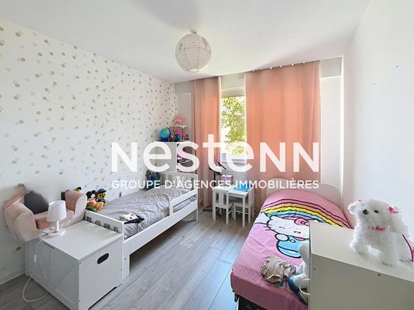 Grand Appartement T5 3 chambres avec Terrasse Cave et Parking Rue Pagère - 69500 BRON