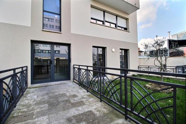 À louer, appartement 54 m², 3 pièces à Viry-Châtillon (91170).