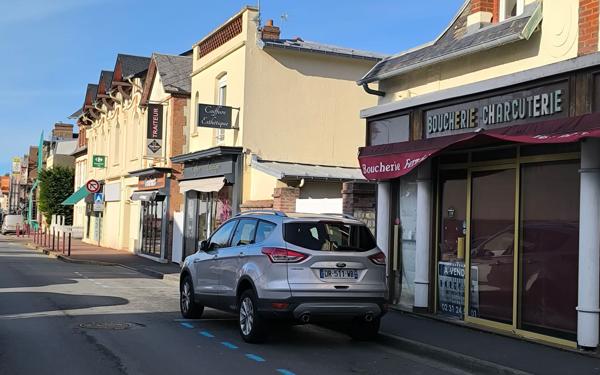 Maison à vendre    3 pièces •  Houlgate