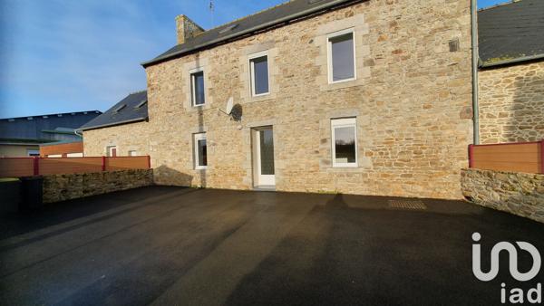 Location maison 4 pièces 98 m² Saint-Fiacre
