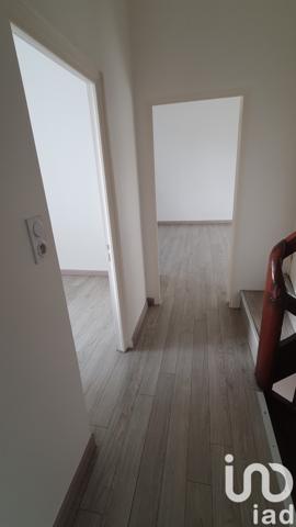 Location maison 4 pièces 98 m² Saint-Fiacre