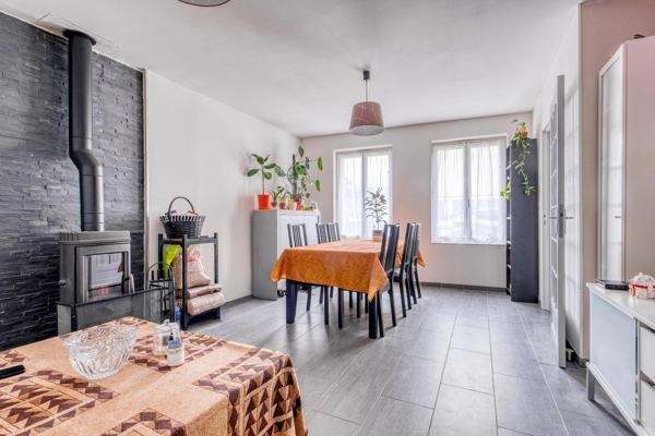 Christophe Michaudelle – EXLUSIVITE - CAPIFRANCE vous propose Nanteuil lès Meaux : Proche des commodités, maison de ville bien entretenue - 6 pièces - 5 chambres - 2 WC