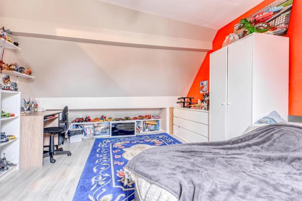 Christophe Michaudelle – EXLUSIVITE - CAPIFRANCE vous propose Nanteuil lès Meaux : Proche des commodités, maison de ville bien entretenue - 6 pièces - 5 chambres - 2 WC