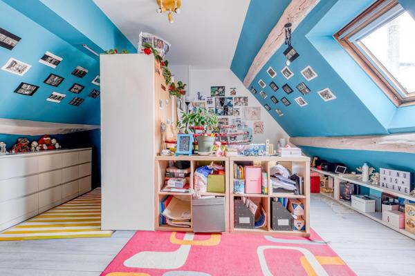 Christophe Michaudelle – EXLUSIVITE - CAPIFRANCE vous propose Nanteuil lès Meaux : Proche des commodités, maison de ville bien entretenue - 6 pièces - 5 chambres - 2 WC
