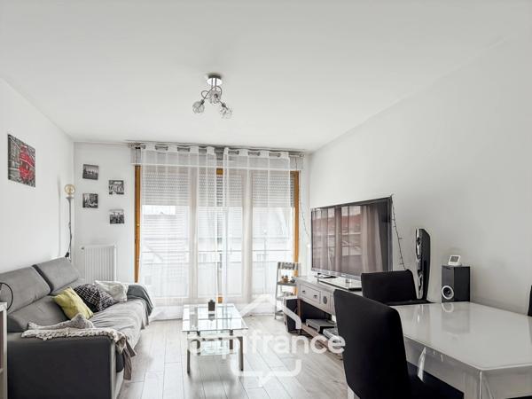 🏡 Dernier étage avec ascenseur - 41 m² - Parking en sous-sol - Aucun travaux - Proche Roissy CDG