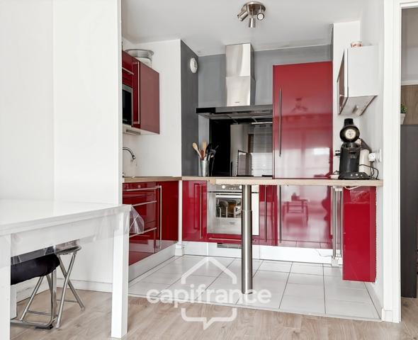 🏡 Dernier étage avec ascenseur - 41 m² - Parking en sous-sol - Aucun travaux - Proche Roissy CDG