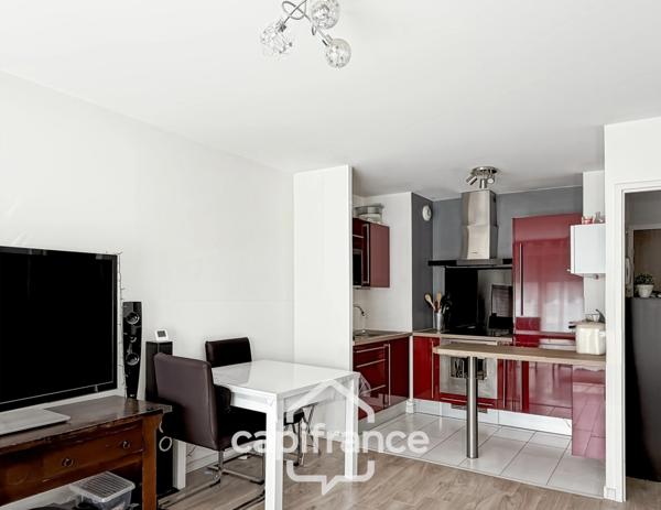 🏡 Dernier étage avec ascenseur - 41 m² - Parking en sous-sol - Aucun travaux - Proche Roissy CDG