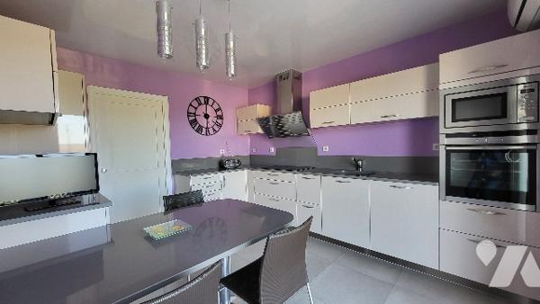 A vendre à CHOUILLY - maison récente de qualité