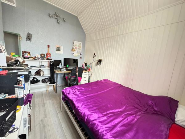 Appartement à vendre 4 pièces 3 chambres + balcon + Box