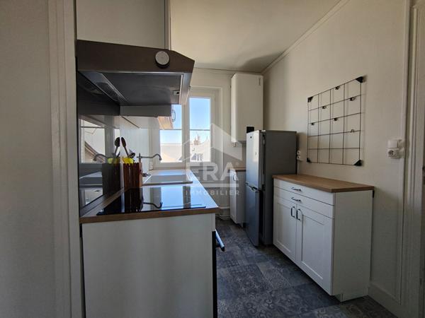 Location appartement 3 pièces meublé 43 m² Orléans centre