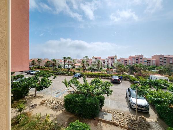 Le Barcares - A VENDRE Appartement T1 cabine dans residence securisee avec parking et piscine