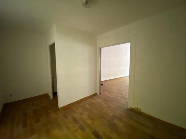 Bureau à louer à Privas (07000)