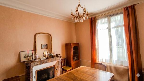 Maison 6 pièces à vendre Châtellerault - 86100 / Réf: 11967