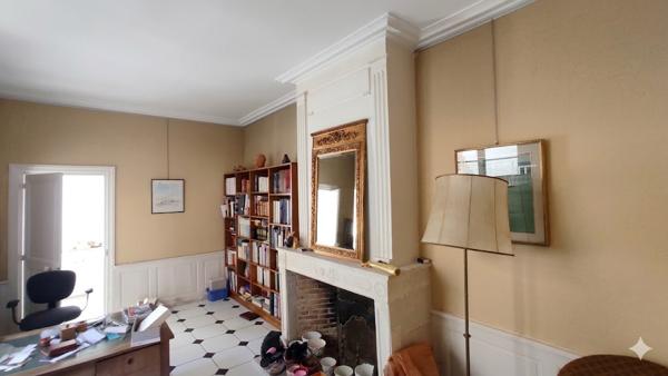 Maison 6 pièces à vendre Châtellerault - 86100 / Réf: 11967