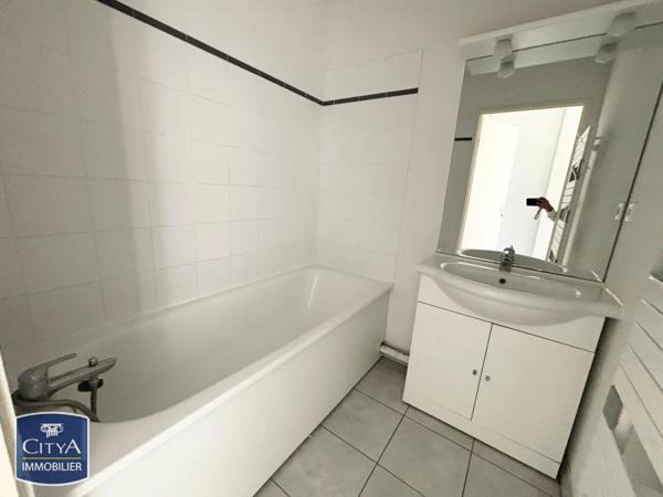 Appartement à louer 2 pièces 54.21m²