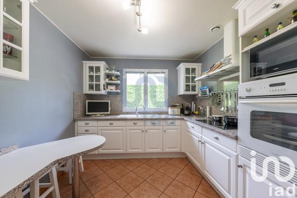 Maison à vendre 7 pièces 150 m² Lieusaint