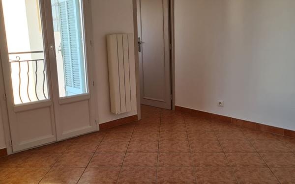 Appartement à louer    2 pièces • 34,78 m2 Cannes