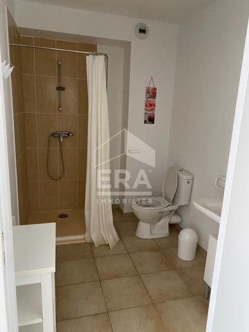 Appartement T2  dans résidence avec piscine et jardin