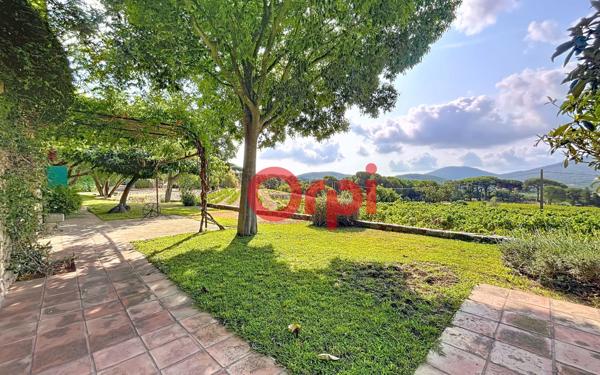 Maison à vendre    4 pièces •  Le Plan-de-la-Tour