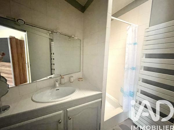 Maison à vendre 8 pièces 213 m² Alès