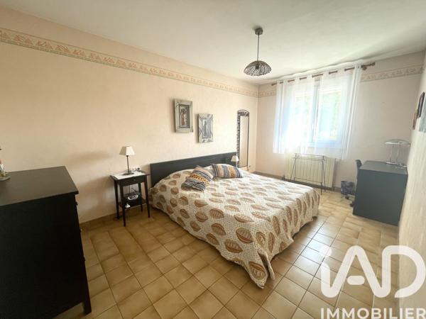 Maison à vendre 8 pièces 213 m² Alès
