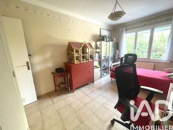 Maison à vendre 8 pièces 213 m² Alès