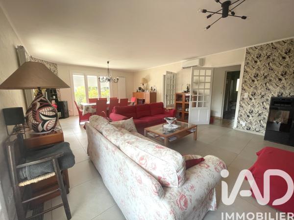 Maison à vendre 8 pièces 213 m² Alès