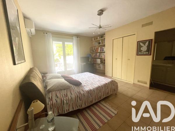 Maison à vendre 8 pièces 213 m² Alès