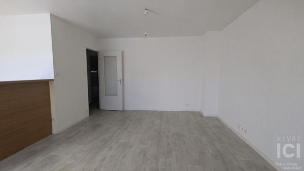 NANTES - Boulevard Jules Verne - T2 46.94m² - Garage